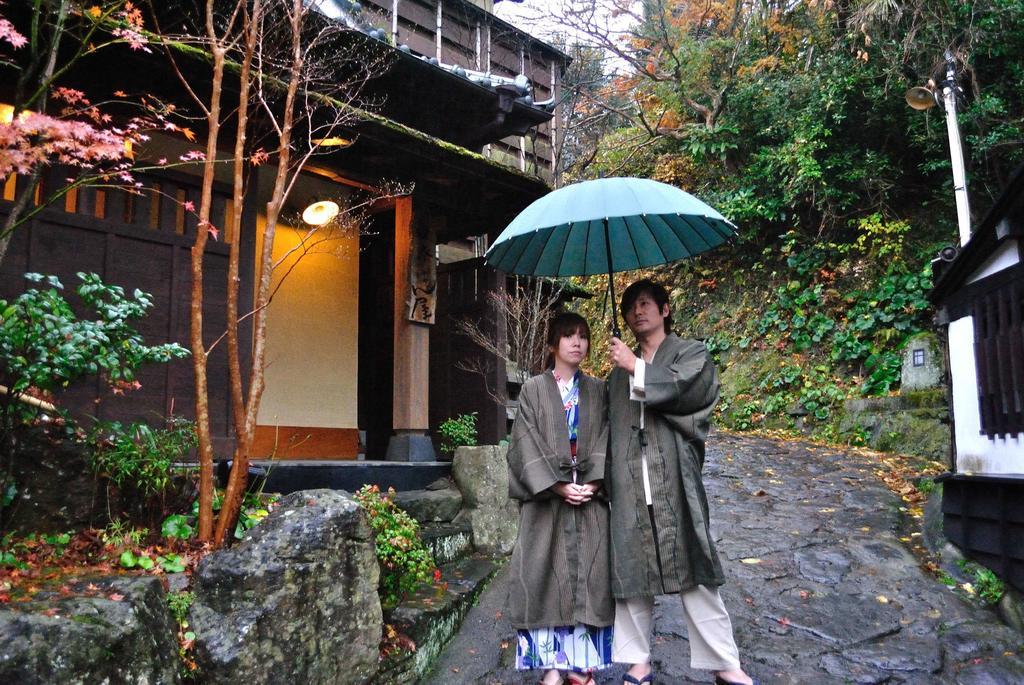Ban-Ya Hot Spring Inn Yufu Exterior foto