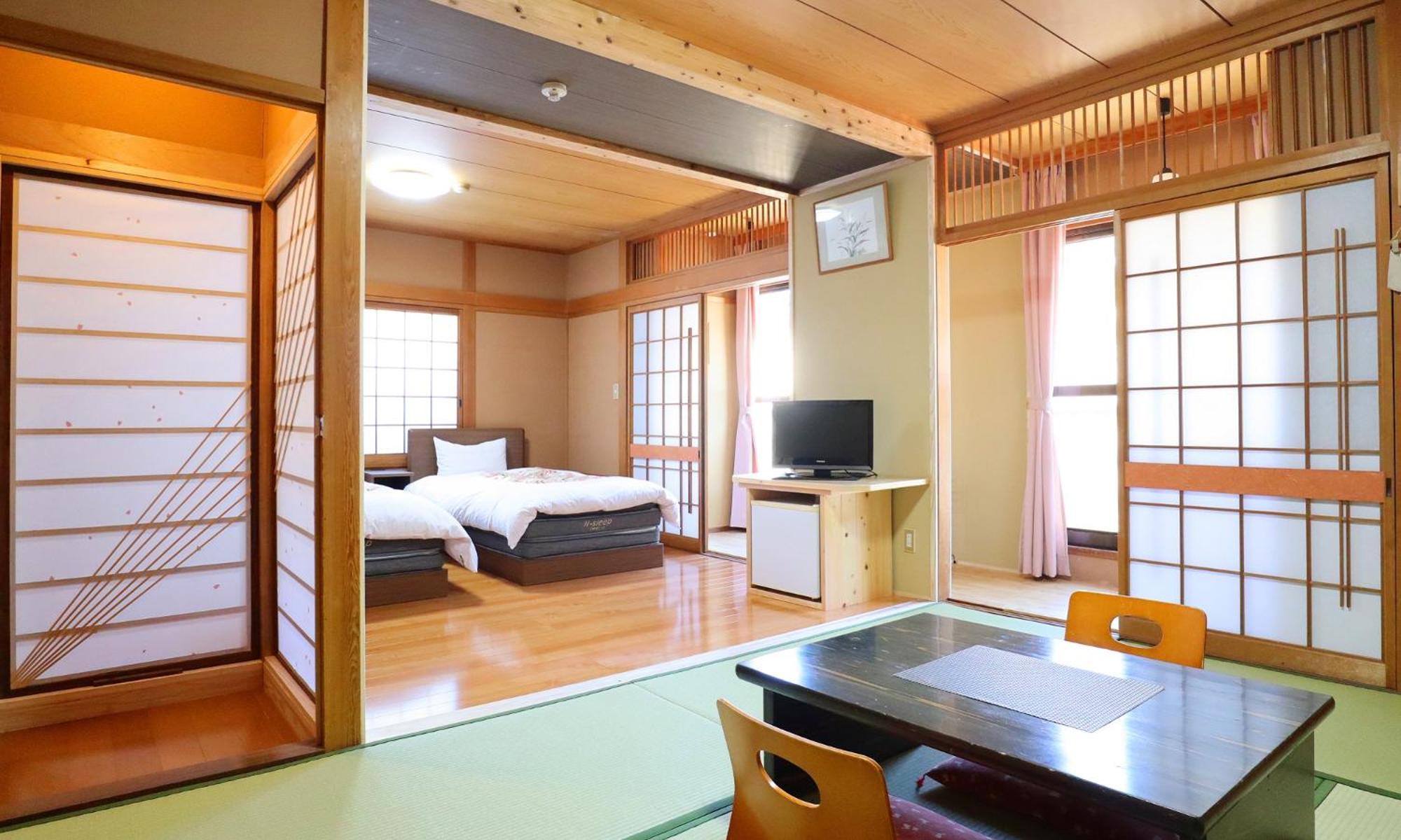 Ban-Ya Hot Spring Inn Yufu Exterior foto