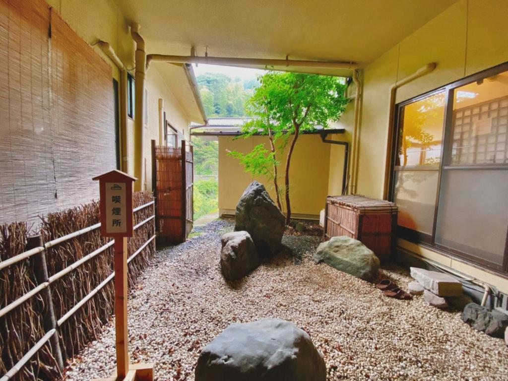 Ban-Ya Hot Spring Inn Yufu Exterior foto