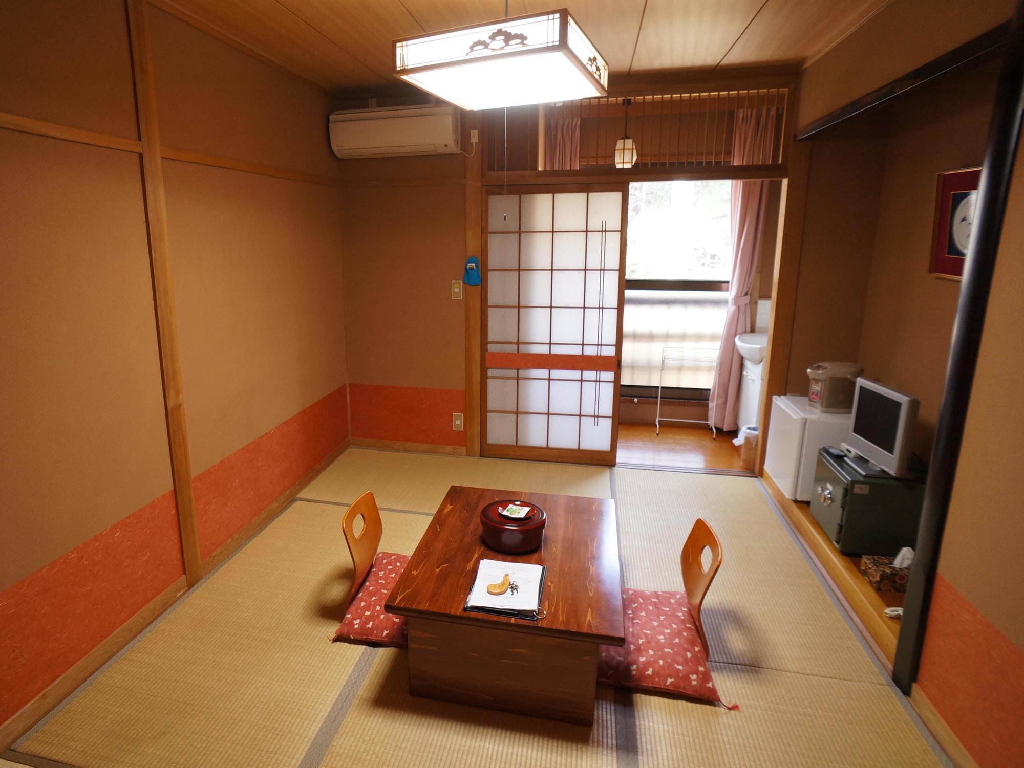 Ban-Ya Hot Spring Inn Yufu Exterior foto