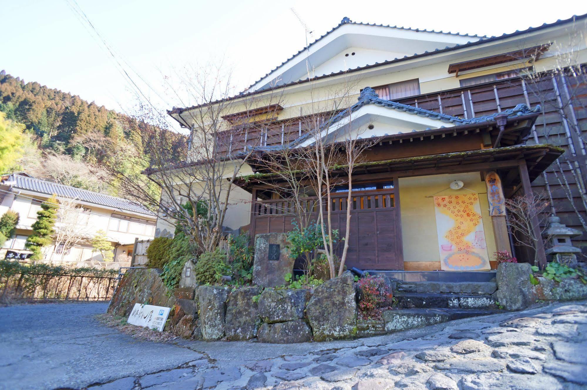 Ban-Ya Hot Spring Inn Yufu Exterior foto